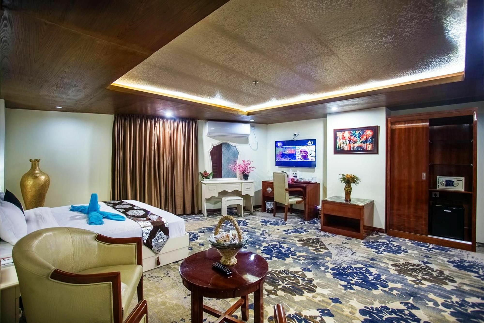 Hotel Noorjahan Grand Sylhet Ngoại thất bức ảnh
